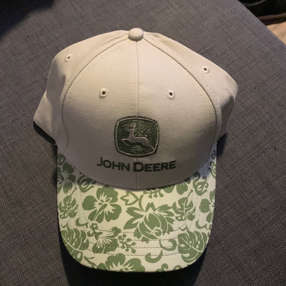 John Deere Hat NWT